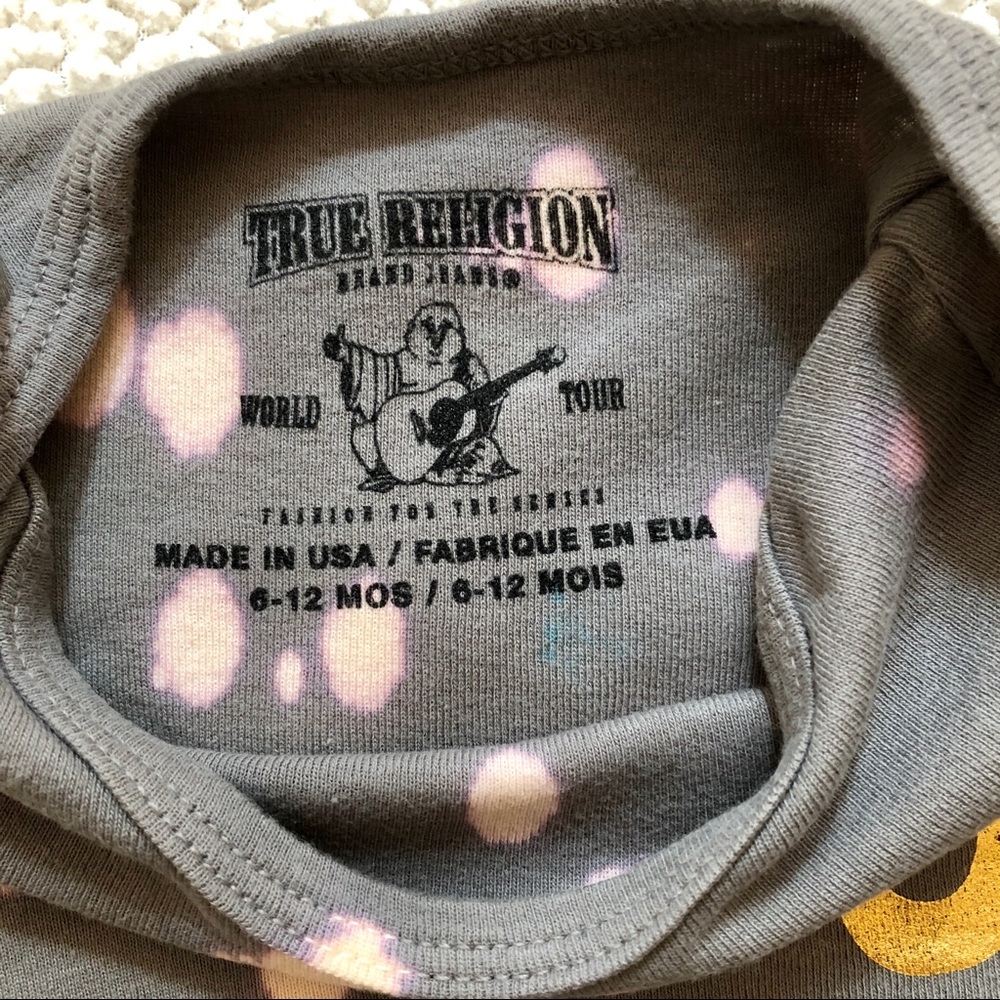 True Religion Baby Splatter Paint Onesie 6 - 12 Mo - Picture 4 of 6